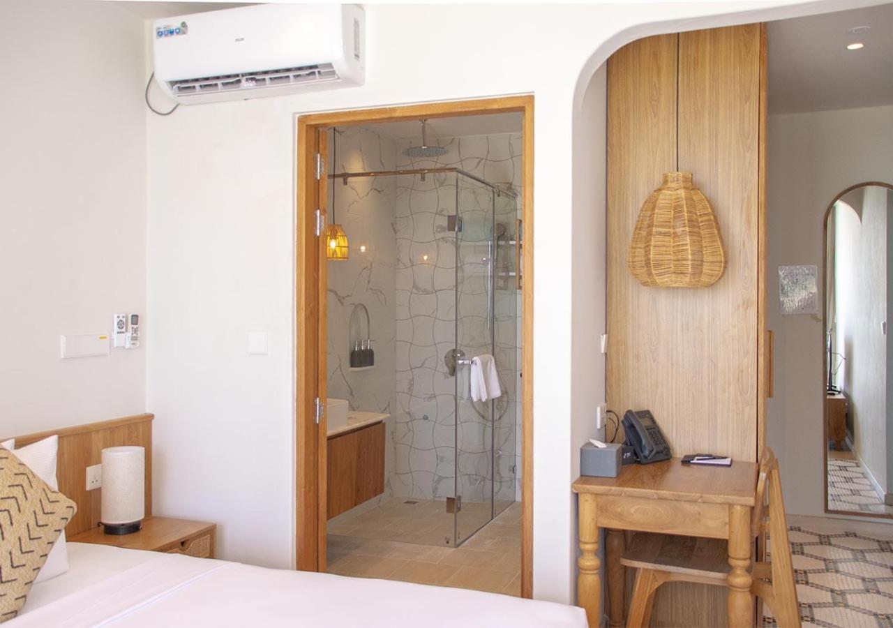 Stone Beach Club Dhiffushi Exterior photo